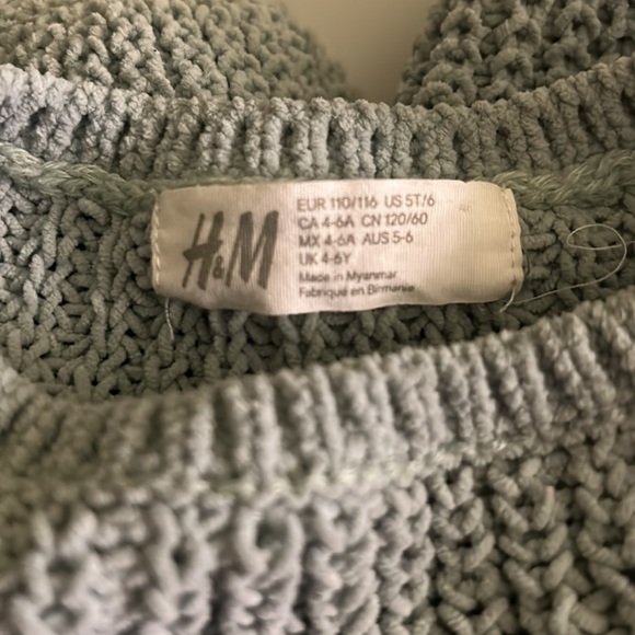 Girls H&M Knit Crop Sweater - Picture 2 of 3